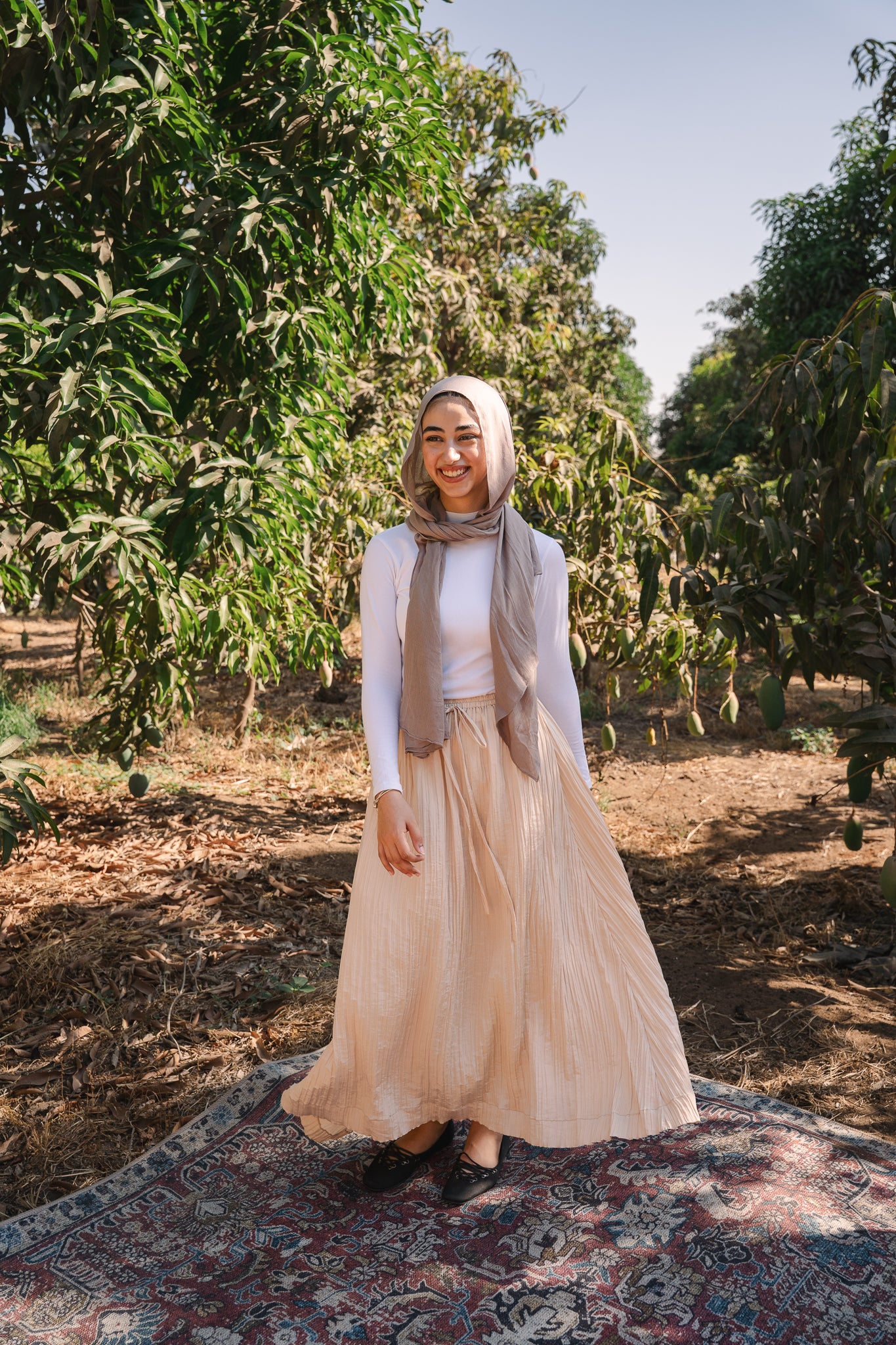 Ease Crushed Satin Skirt - Champagne Beige
