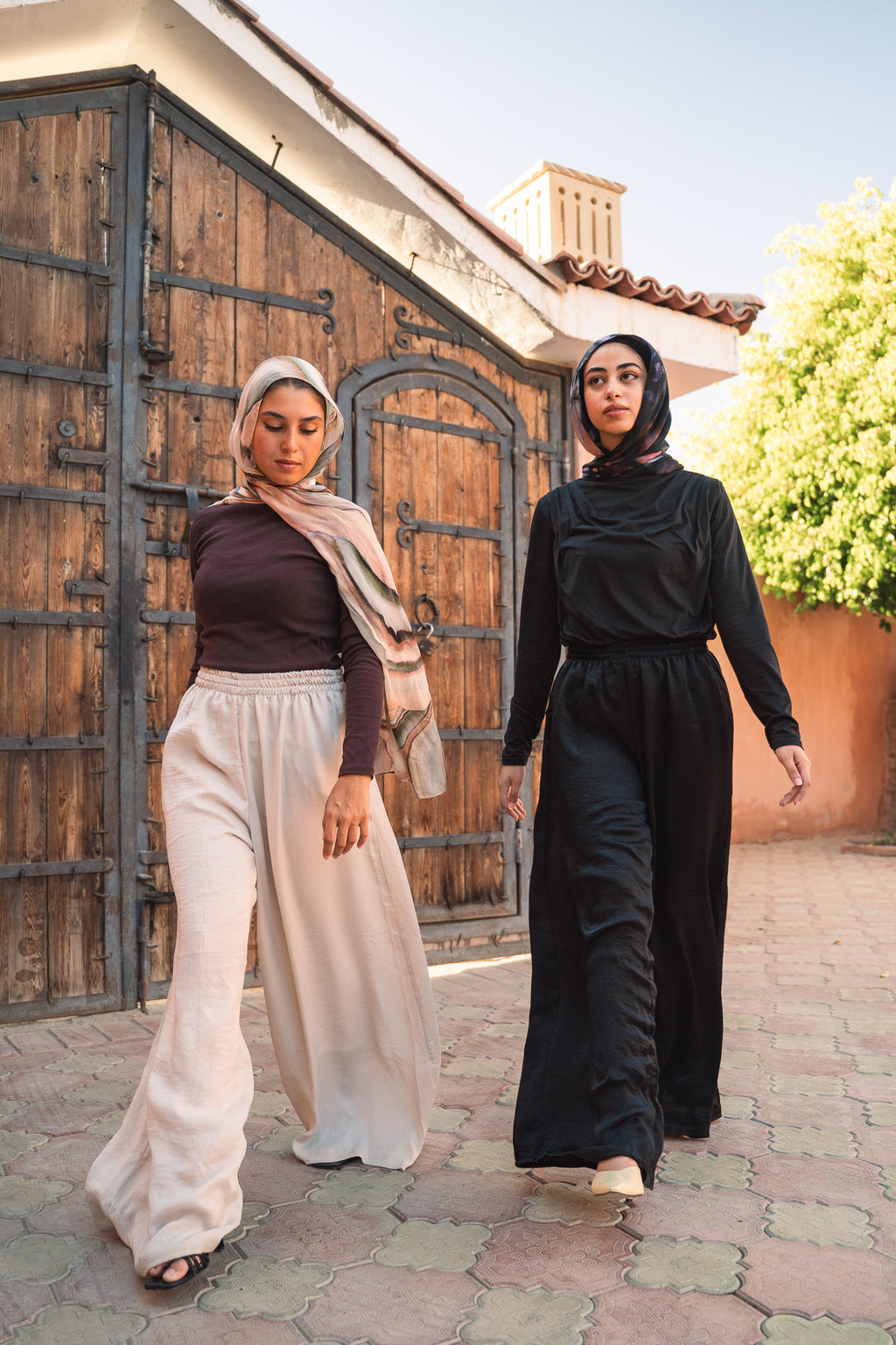 Sway Satin Pants - Black