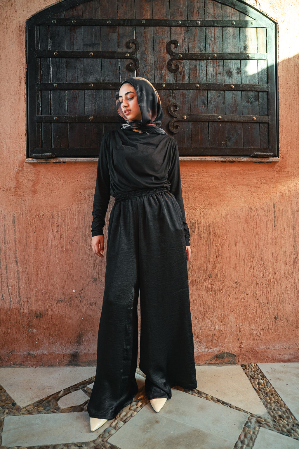 Sway Satin Pants - Black