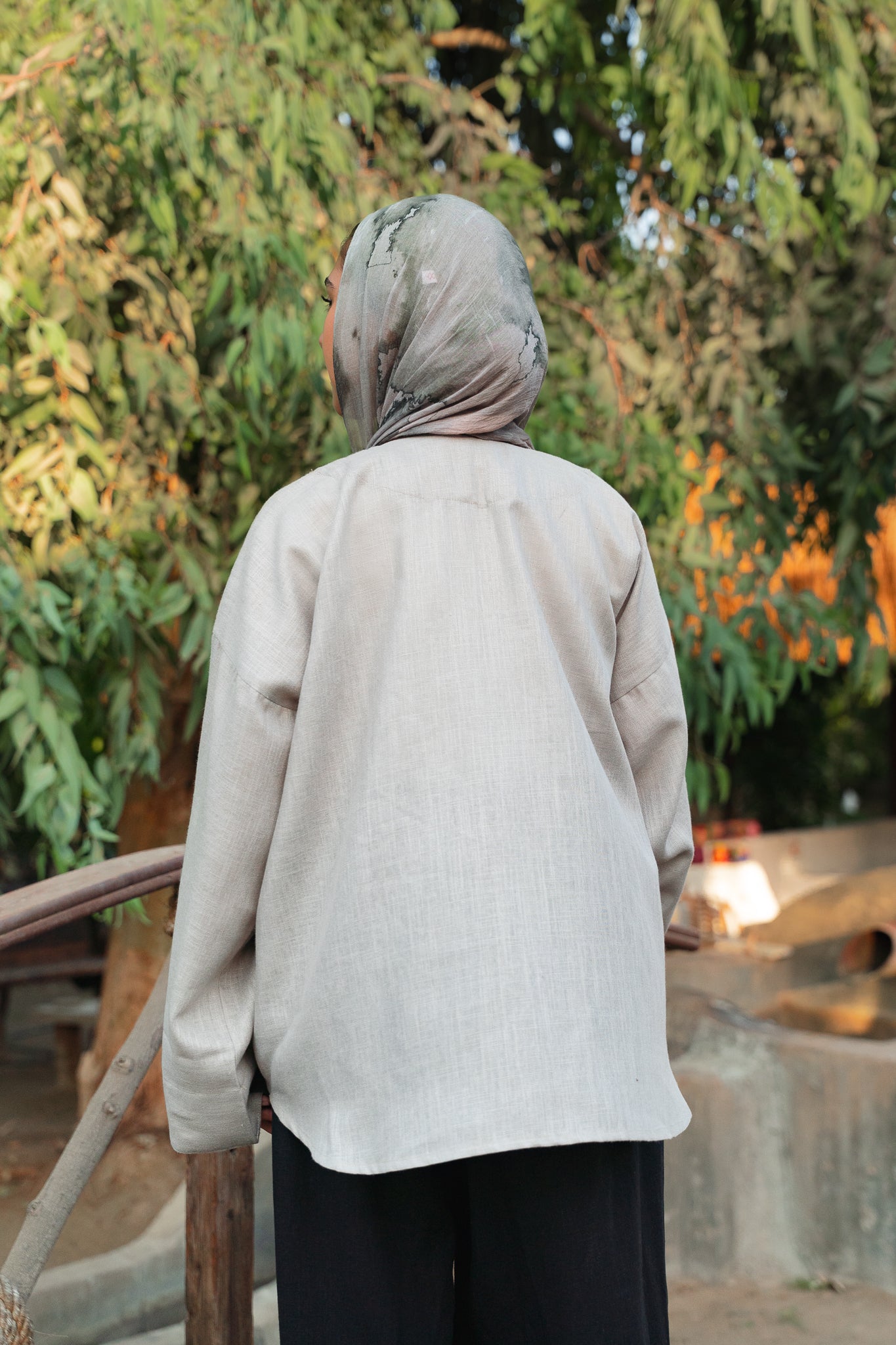 Breathable Linen Blouse — Light Grey