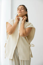 Our Icon Vest - Offwhite