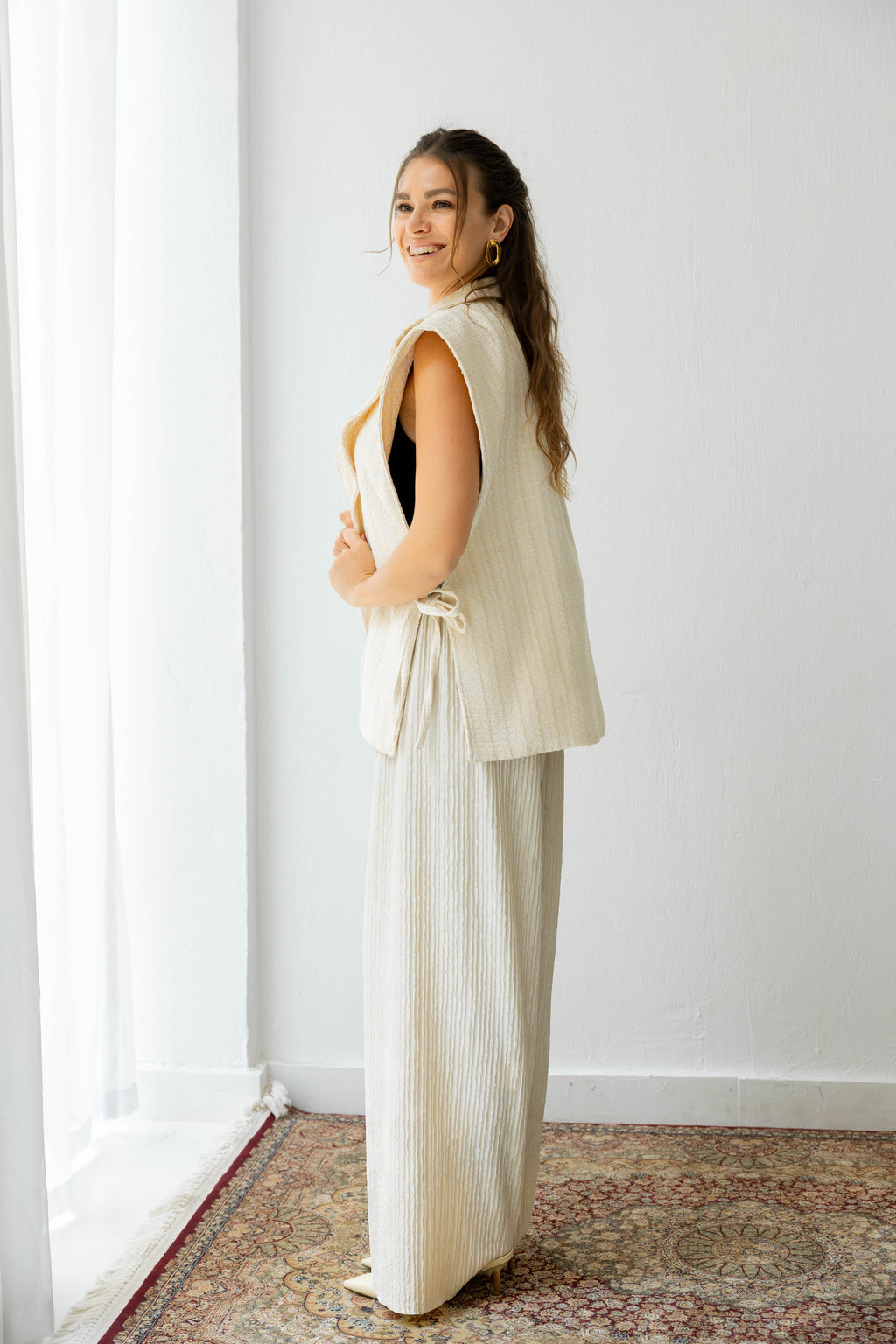 Our Icon Vest - Offwhite