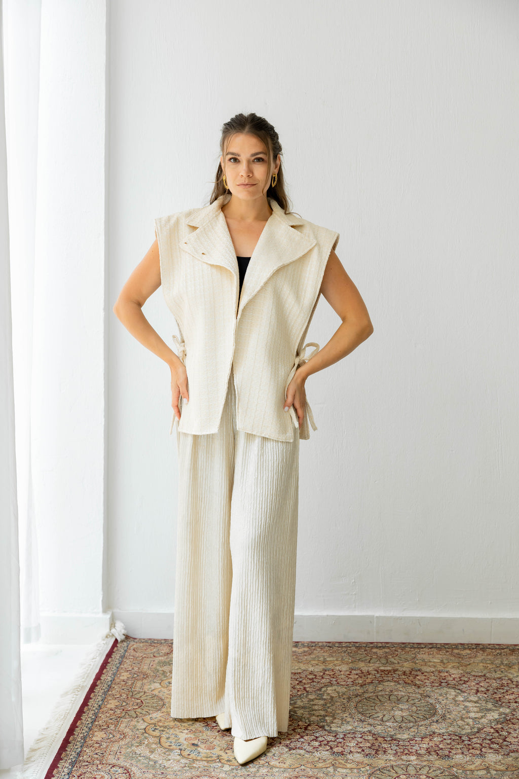 Our Icon Vest - Offwhite